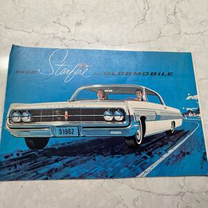 1962 Oldsmobile Starfire Hardtop‎ and Convertible Automobile Sales Brochure